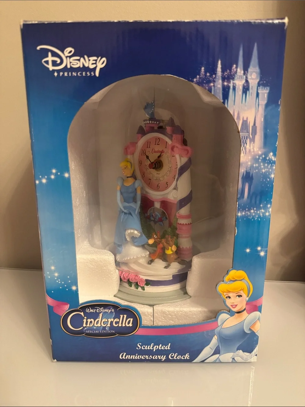 Disney Cinderella Special Edition Sculpted Anniversary Clock